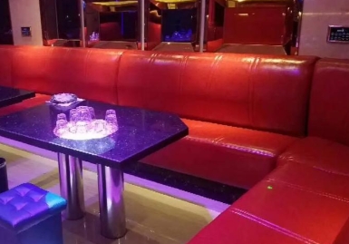 KTV沙发翻新